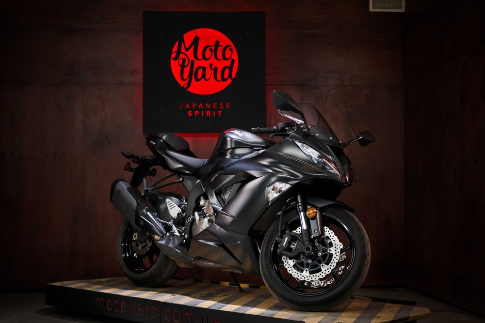 Kawasaki Ninja 636 ABS Traction із Японії