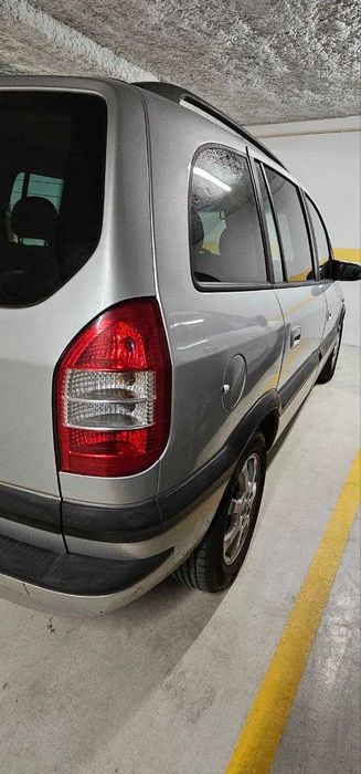 Opel Zafira 1.6 16V