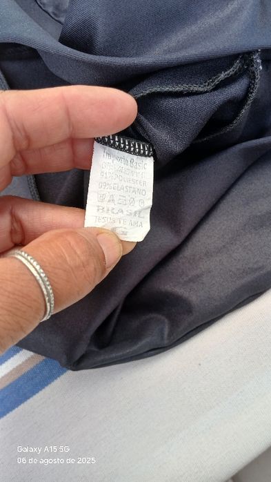 Legging Fitness Cirrê Preta Detalhes Texturizados Rosa