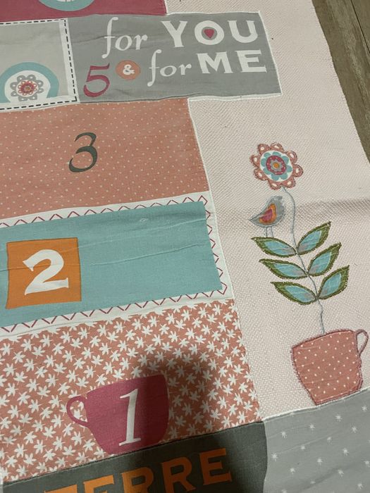 Tapete quarto menina vertbaudet