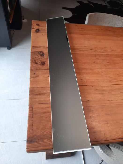 Lustro na metalowe podstawie 103x15 cm