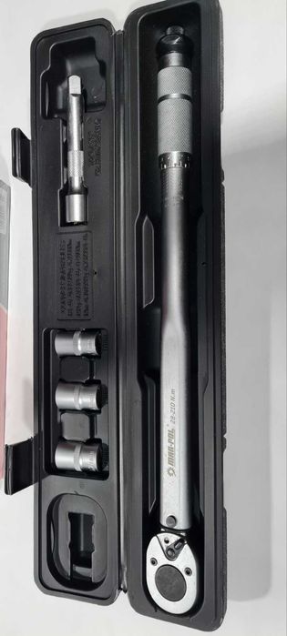 Динамометричний ключ 1/2" 28-210Нм + ГОЛОВКИ MAR-POL динамометрический