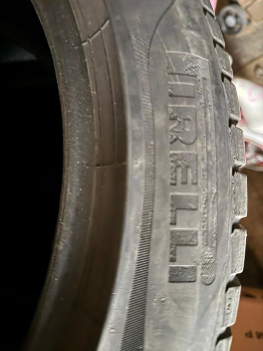 Opony 235x45x18 pirelli  2019r
