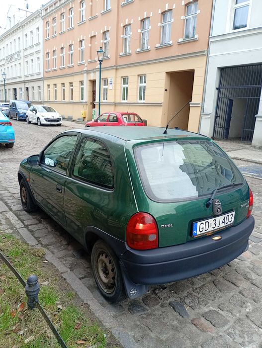 Opel Corsa b 1,0 12V 1998r