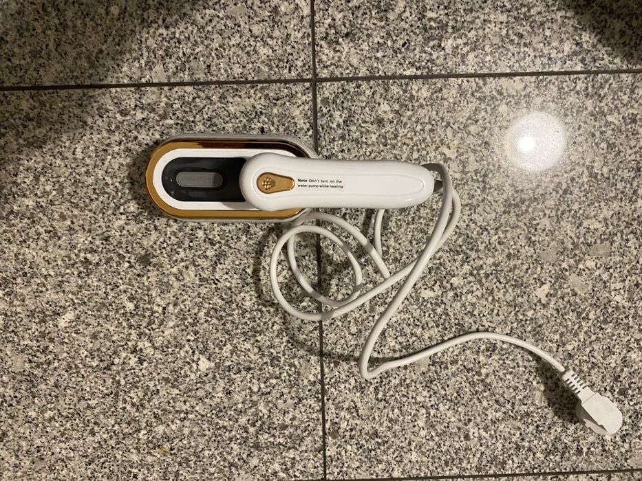 Ferro de engomar pancerka eletric iron