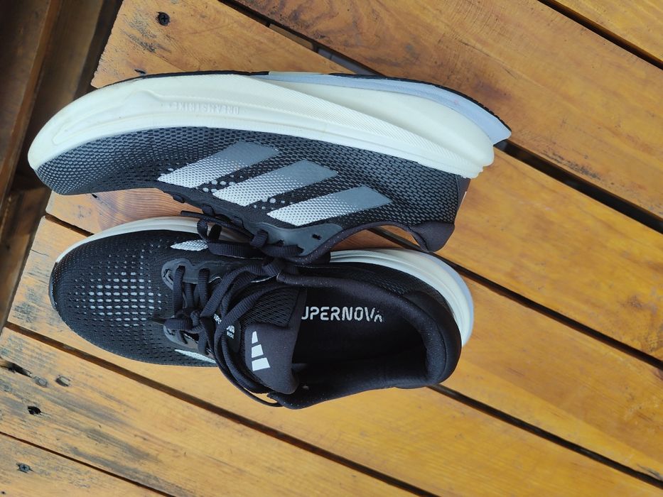 Кросівки Adidas supernova 41