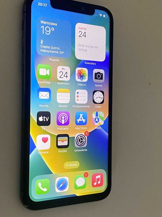iPhone X 64Gb bateria 83%.