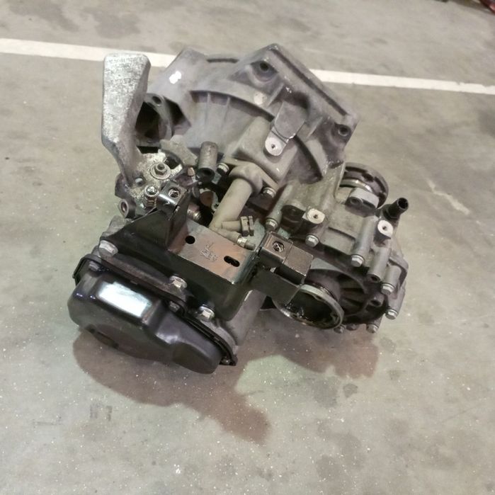 Caixa de Velocidades Manual - VOLKSWAGEN POLO (6R1, 6C1) | 09 -