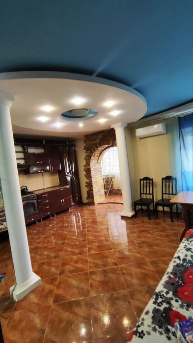 Почасово Подобово