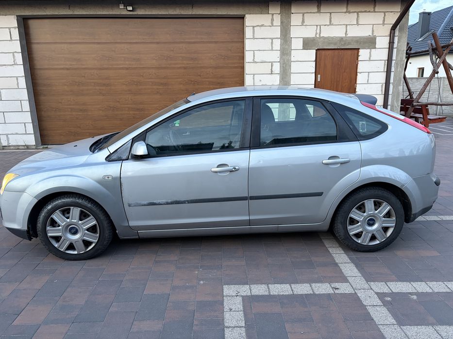 ford focus.