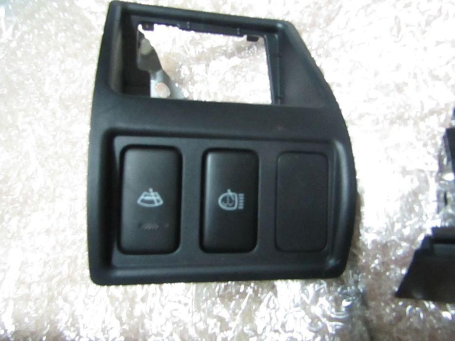 Interruptores diversos LEXUS IS 220d  (ver descrição)