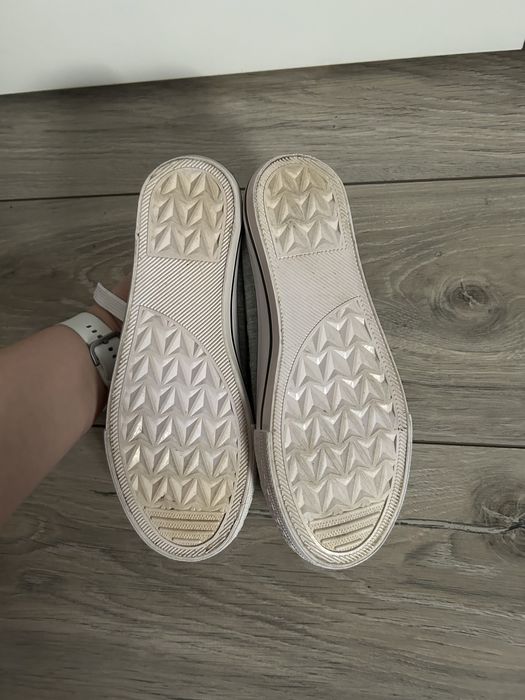 Szare trampki sportowe 37