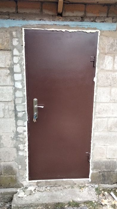 Установка изготовление,продажа дверей,врезка замков.