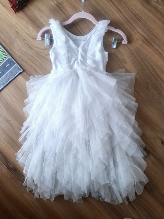 Sukienka z falbanami 116 cm Komunia Wesele