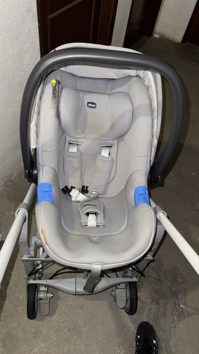 Carinho de bebe mais isofix