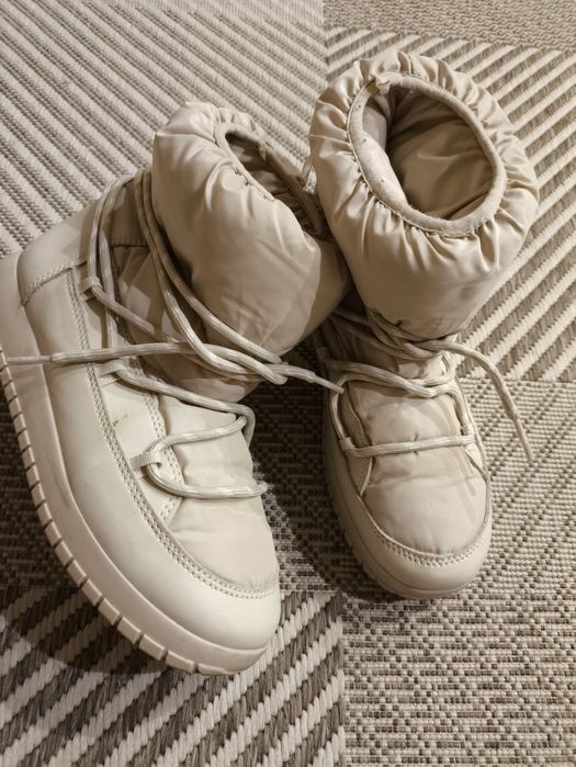 Зимове взуття. Жіноче.