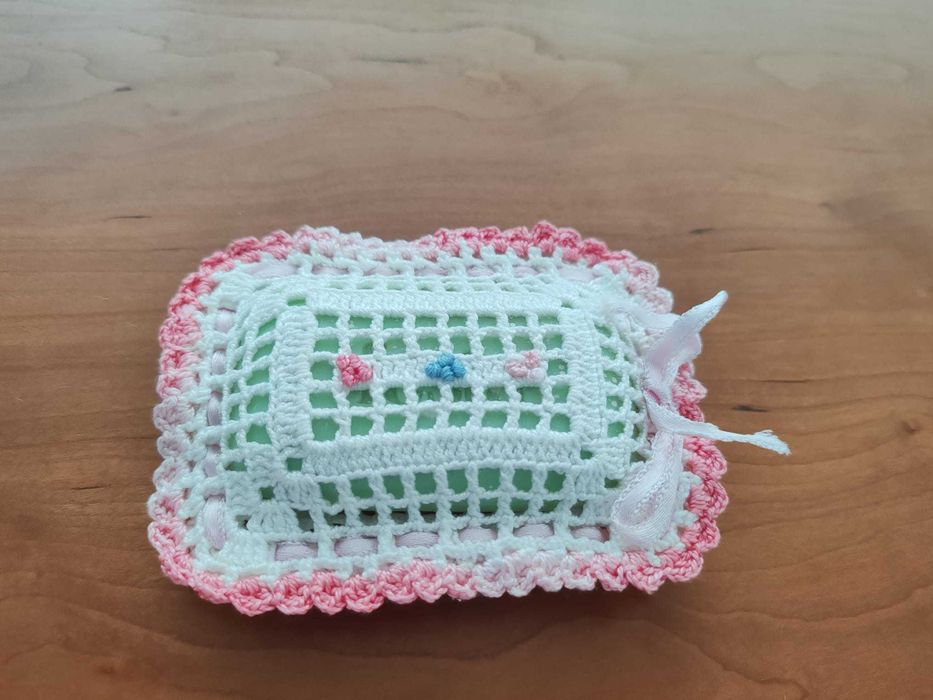 Sabonete com protetor em croché. Novo