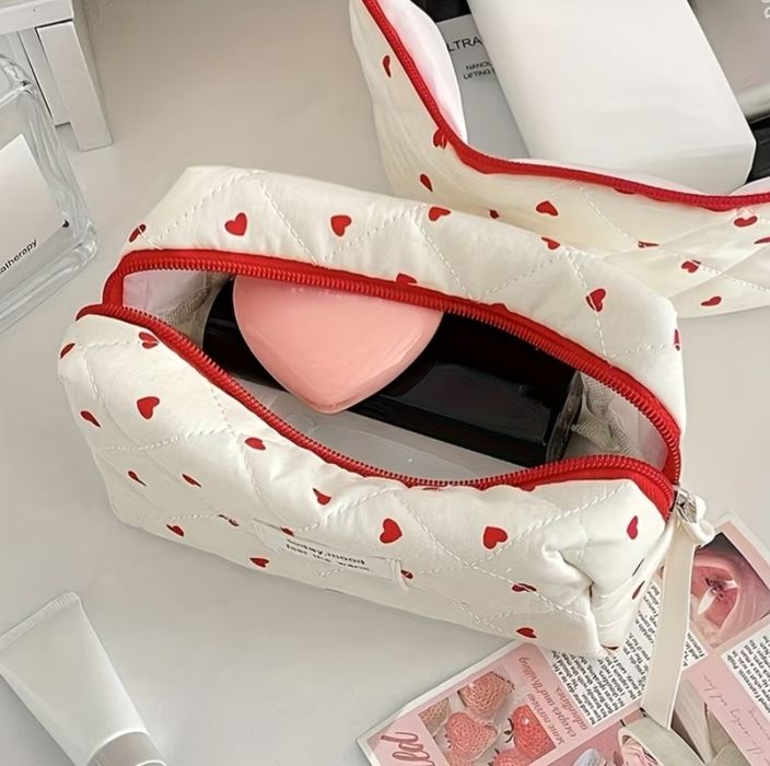 Набор косметичек