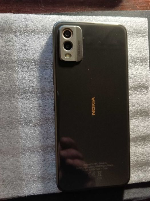 Продам смартфон  Nokia C32