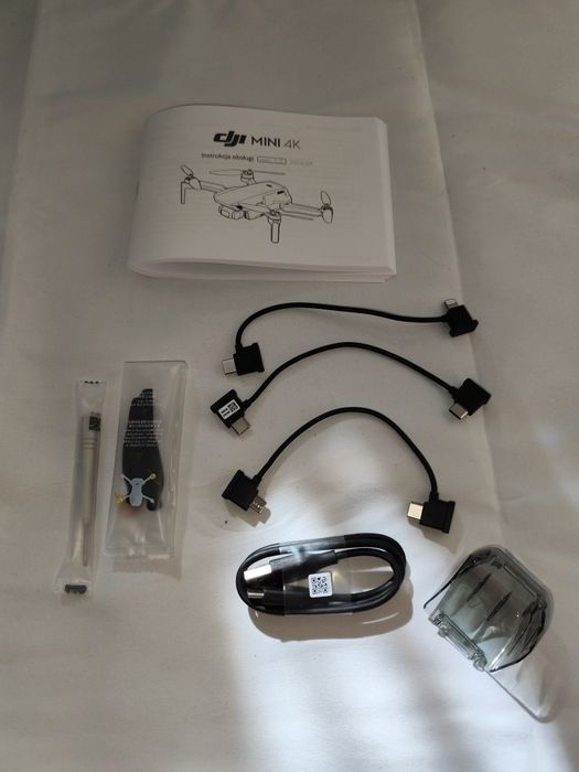Dron DJI mini 4k gwarancja, jak nowy