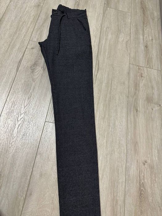 Штани приталені чоловічі