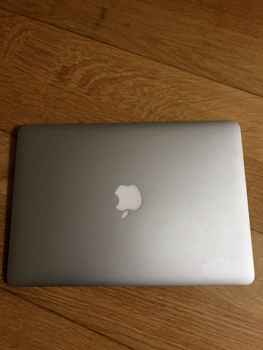 Macbook Air 13" 2015 em óptimo estado - OPÇÃO DE BATERIA NOVA