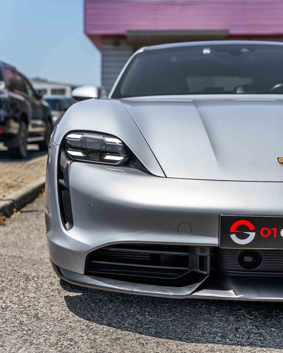 Porsche Taycan Turbo