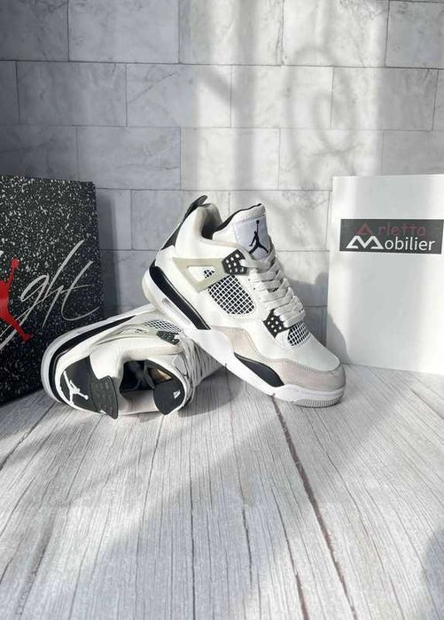 Jordan 4 39 Zupełnie nowy i nieotwarty