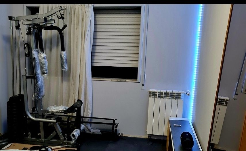 Maquinha musculação multifunções