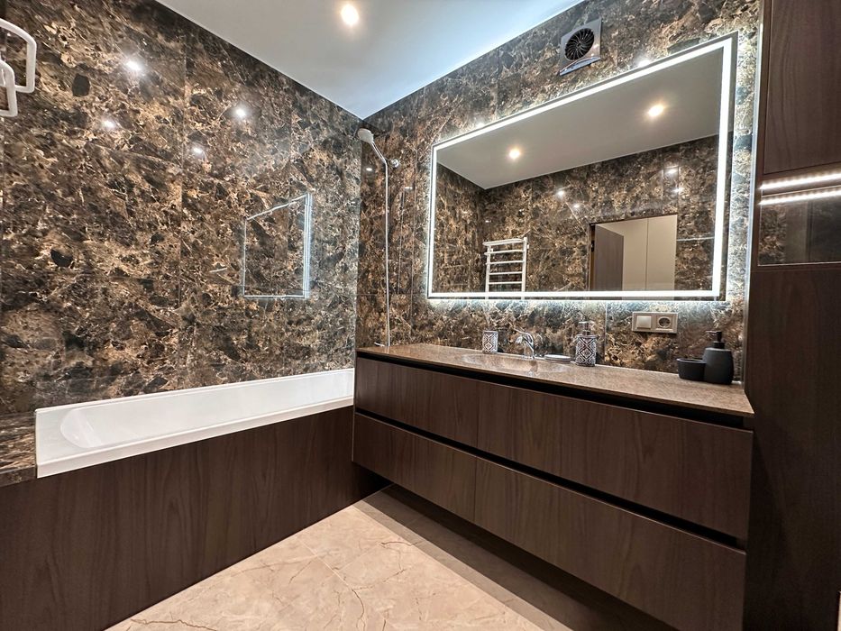 Квартира з якісним ремонтом в клубному будинку