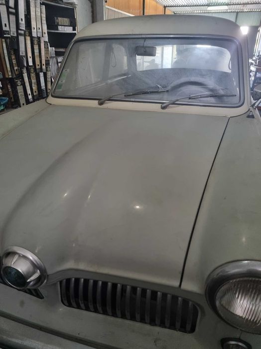 Ford taunus 12m (bola mundo)
