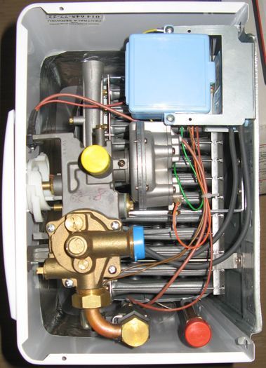 Podgrzewacz do wody piecyk gazowy na LPG Propan Butan butlowy montaż