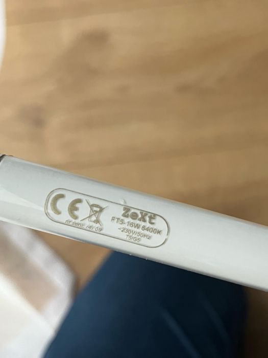 Świetlówka F16 T5 16W 4000K ZeXt Nowe 28 szt cena za komplet