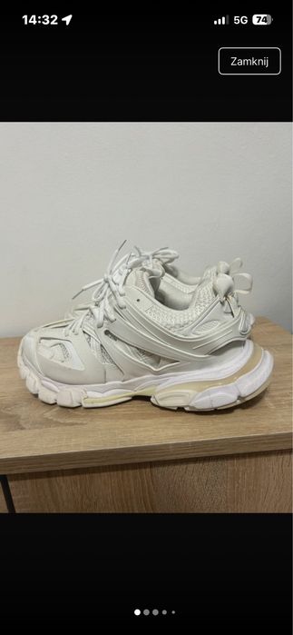 Balenciaga track