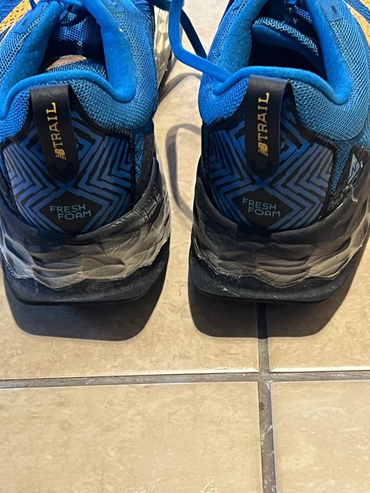 Buty do biegania Fresh Foam Hierro v6 All Terrain MTHIERV6 Niebieski