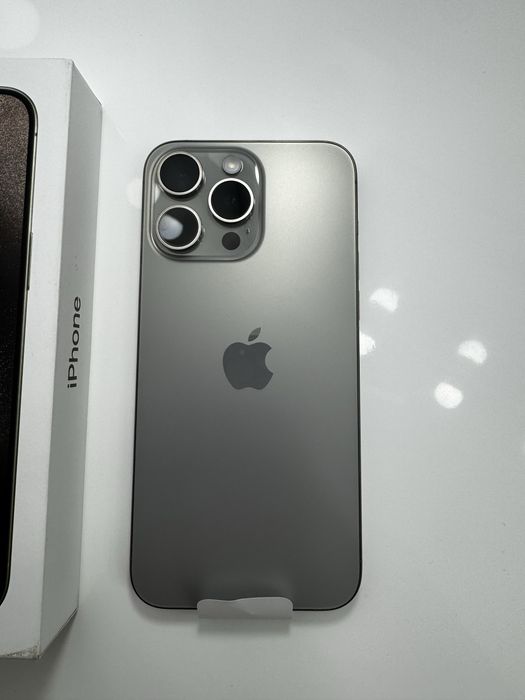 iPhone 15 Pro Max Natural Titanium 512GB NOVO PARA VIR BUSCAR HOJE