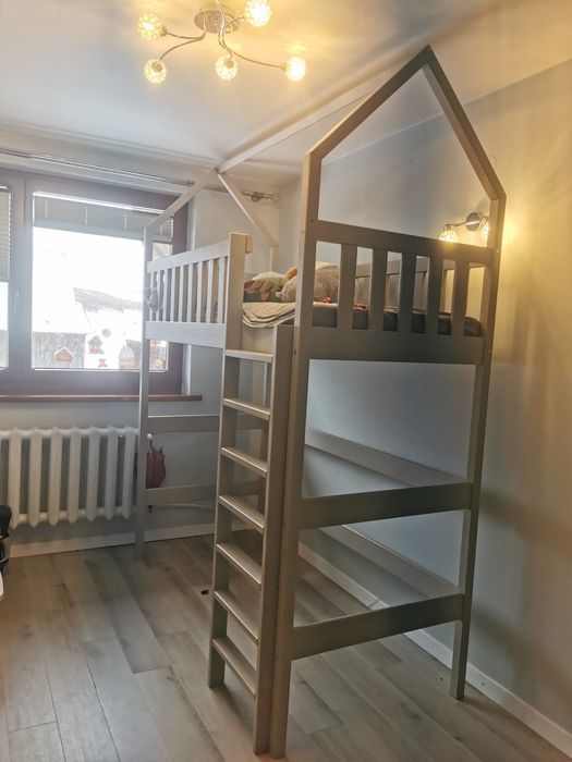 Pojedyncze łóżko piętrowe