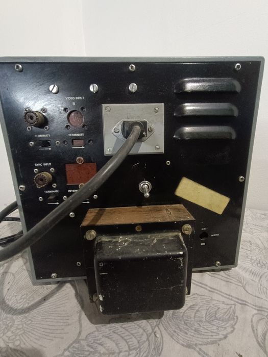Monitor odbiornik telewizyjny PROWEST