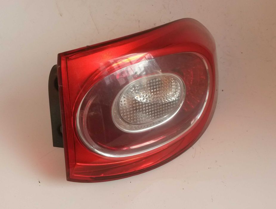 Lampa tył prawa Vw Tiguan 2011r.