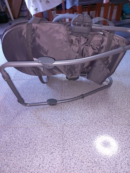 Espreguiçadeira para bebé