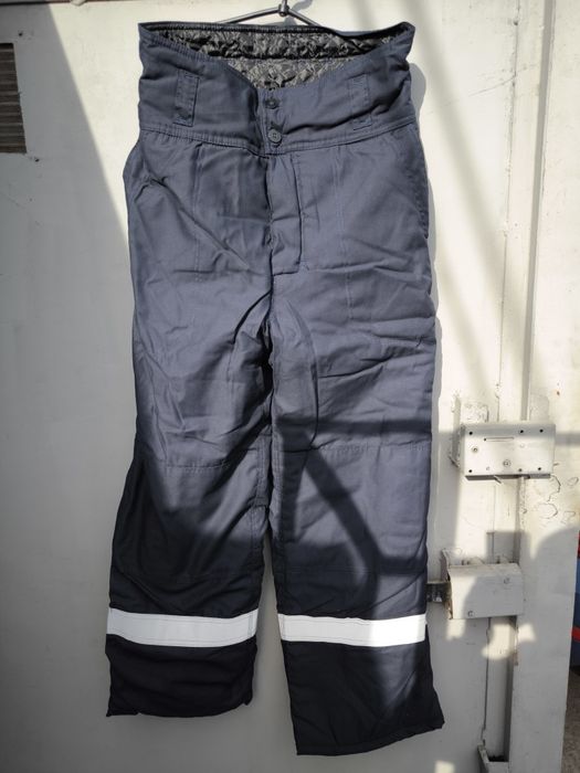 Продам теплые новые штаны