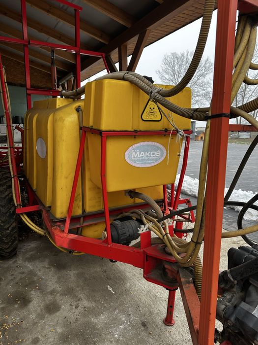 Opryskiwacz Polowy Przyczepiany PP-1200/15