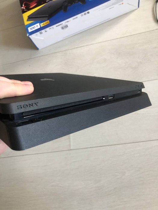 PlayStation 4 SLIM, 500gb