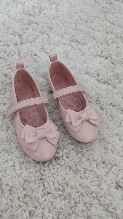 Eleganckie wizytowe buty baleriny lakierki r.30 (18,5 cm)