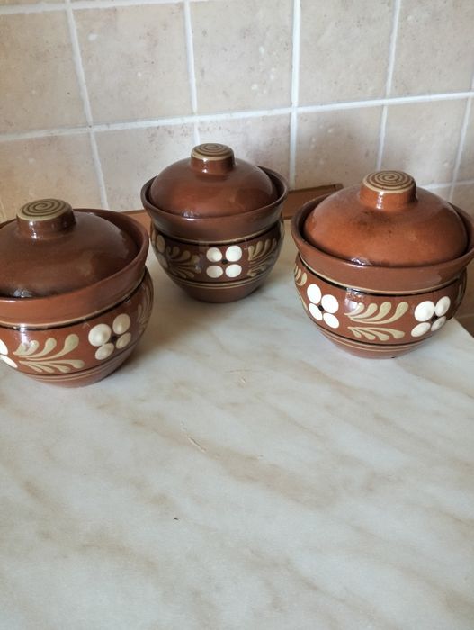 Горщики українські продам