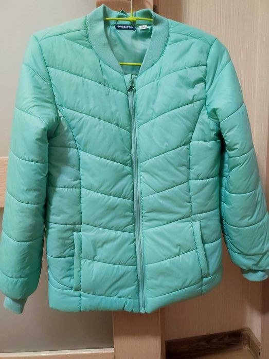 Куртка демісезонна для дівчинки р.152