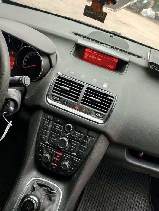 Deska rozdzielcza opel Meriva b komplet