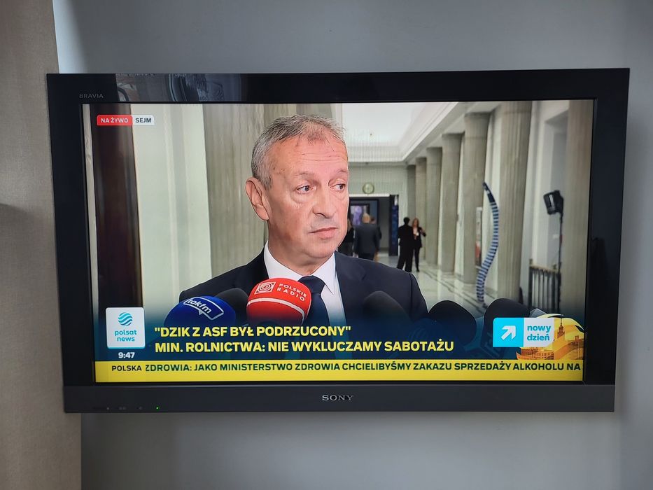 Telewizor SONY MODEL NO KDL-37EX401 LCD STAN bardzo dobry