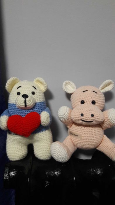 Іграшки ручної роботи. Вязані крючком
