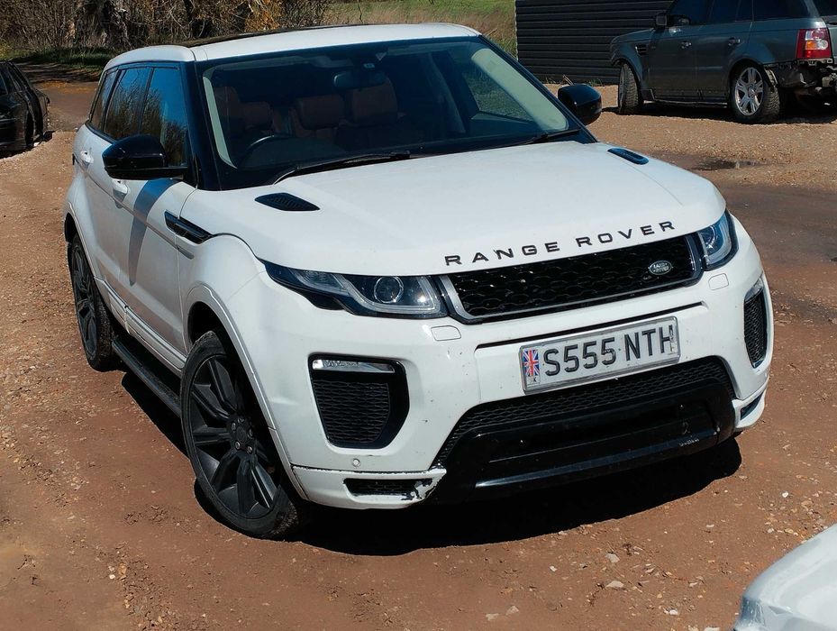 Дверь двери Range Rover Evoque L538 белый цвет
